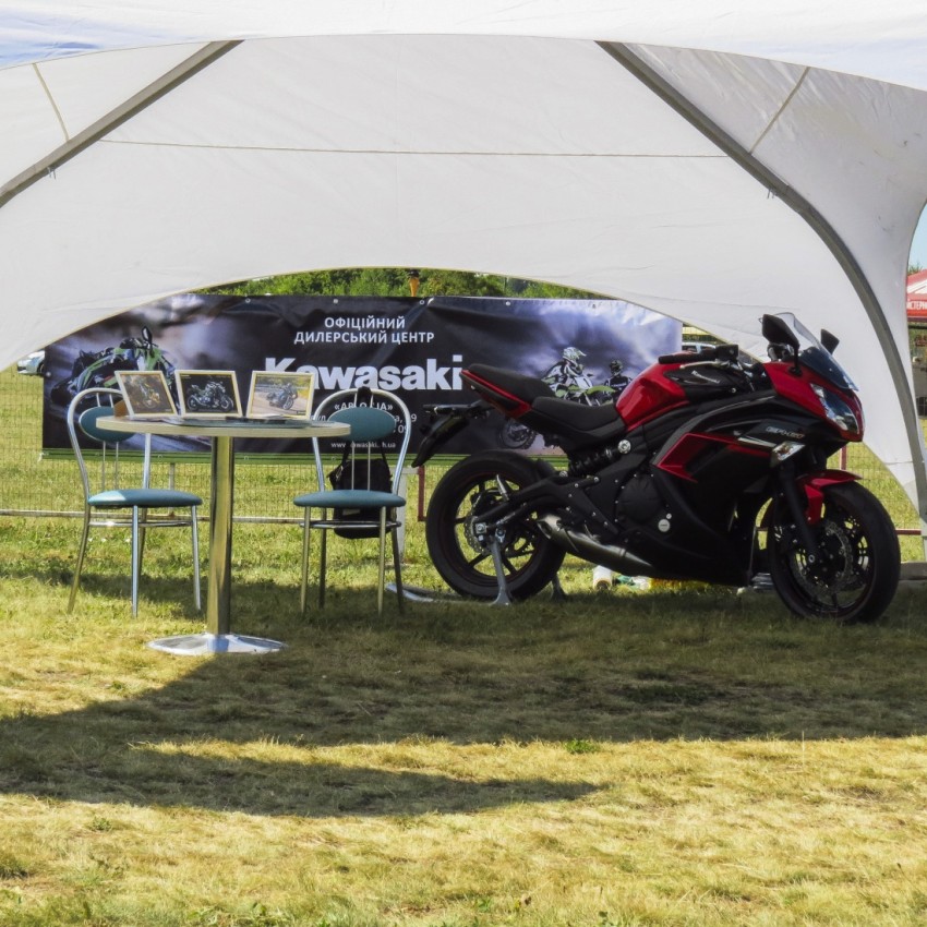 Мотосалон  Kawasaki Official Ukraine